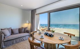 Noa Beachfront Suites
